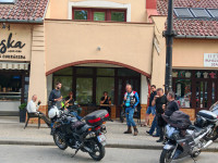 Kép szöveg
